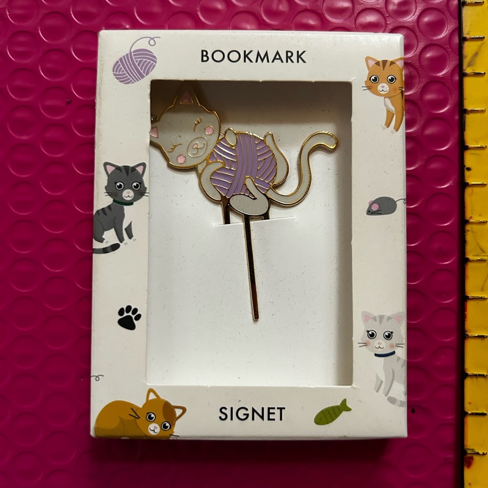 Cat Enamel Bookmark